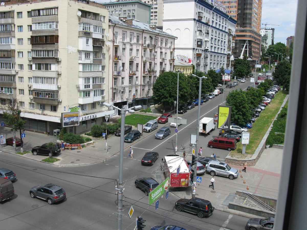 Квартира По Улице Большая Васильковская, 114 Kiev Buitenkant foto